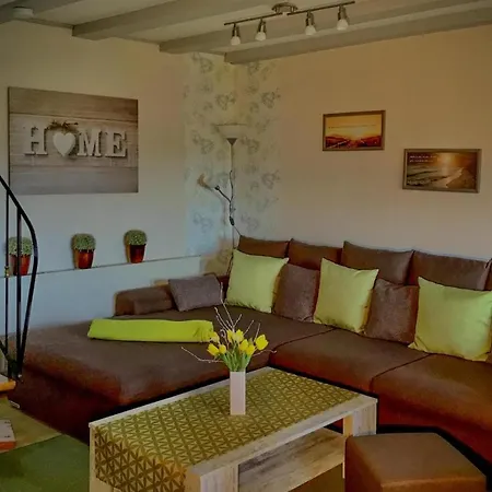 Rhoenblick, Prázdninový dům