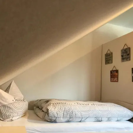 Rhoenblick, * Kaltensundheim